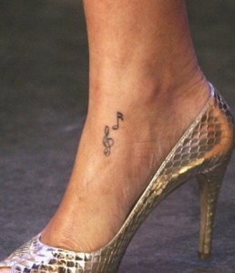 Tatuajes de Rihanna-02